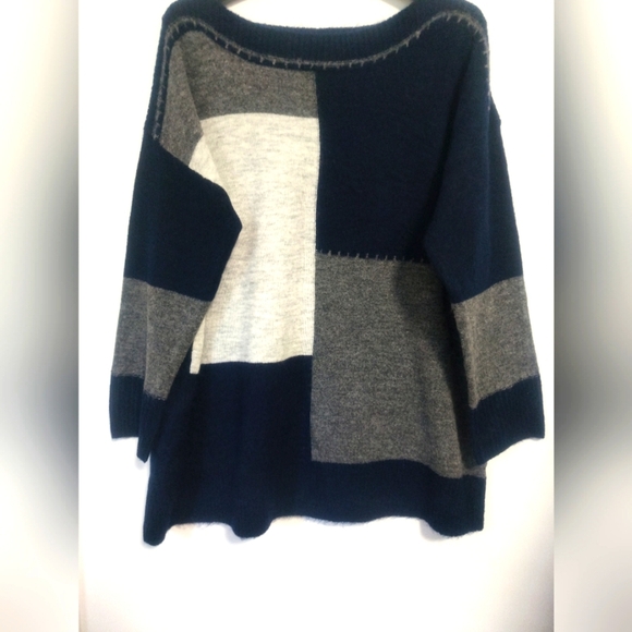 NEW Evans Navy Sweater / Size  2X - Picture 1 of 8